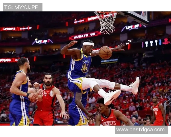 2018年火箭与勇士季后赛第四场激战回顾与精彩瞬间分析