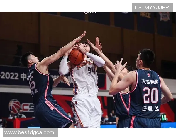 2019年季前赛精彩对决宏远与浙江的巅峰较量回顾