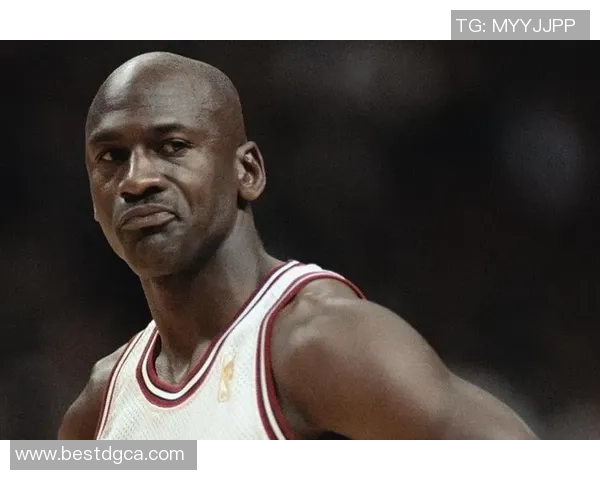 乔丹传奇:从篮球之神到全球文化偶像的辉煌历程与影响 乔丹传奇:从篮球之神到全球文化偶像的辉煌历程与影响