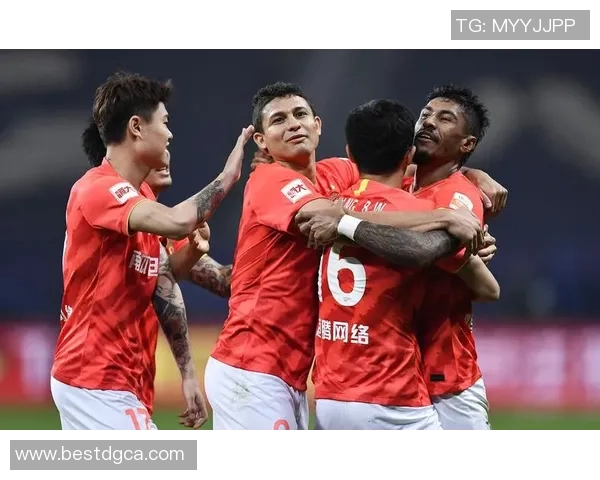 恒大与国安历年对决战绩回顾与分析，揭示两队竞争历史的精彩瞬间