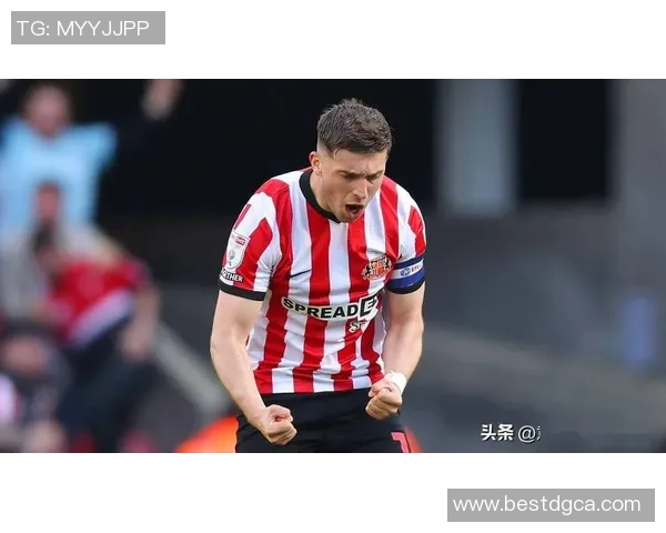 桑德兰主场迎战曼联32轮激战引发球迷热议与期待 桑德兰主场迎战曼联32轮激战引发球迷热议与期待