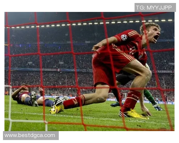 皇马与拜仁巅峰对决分析盘点两队历史交锋与战术博弈 皇马与拜仁巅峰对决分析盘点两队历史交锋与战术博弈