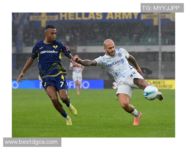 维罗纳主场迎战国际米兰双方争夺意甲宝贵积分之战